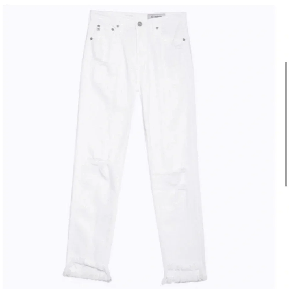 AG the Phoebe white raw hem jeans in excellent like-new condition size 25